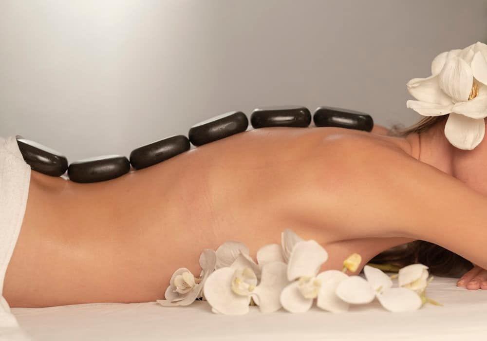 Spa & Thẩm mỹ — kịch bản triển khai Crewly AI
